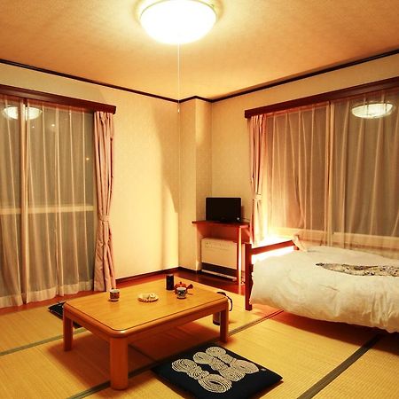 Sunrise Meiji-Ya Nozawaonsen Buitenkant foto